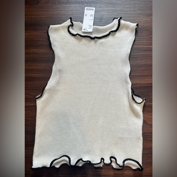 Silence & Noise Nina Sweater Tank Top - Medium (Urban Outfitters) - Picture 5 of 7